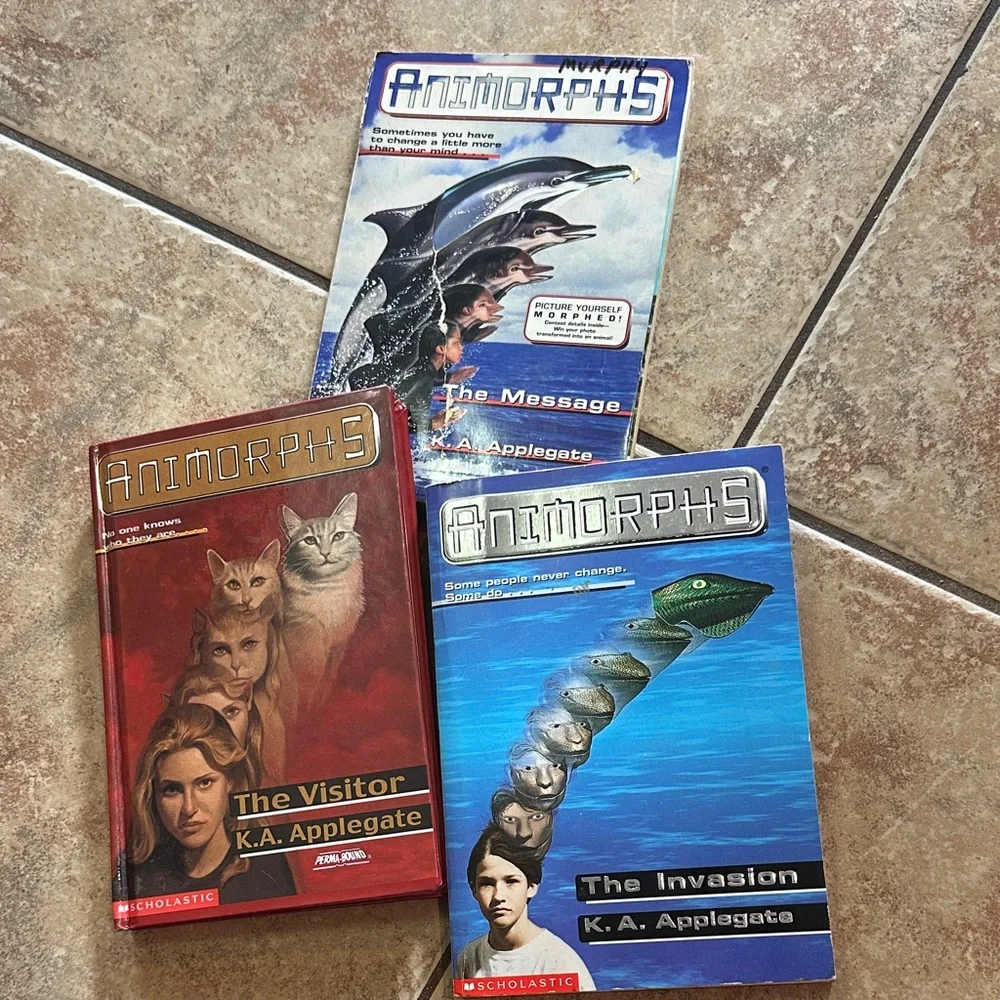 Vintage 1996 Animorphs Books 1 2 4 K.A. Applegate Scholastic Lot